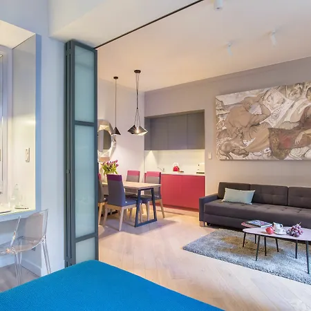 Cadena Gallery Apartment